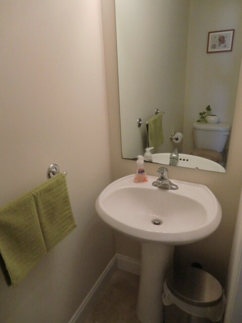 Building Photo - 2128 Red Fox Dr