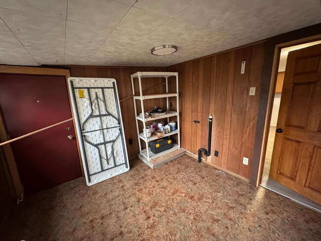 Building Photo - "Charming 3-Bedroom Haven with Gleaming Hardwood Floors in Newport, PA!"