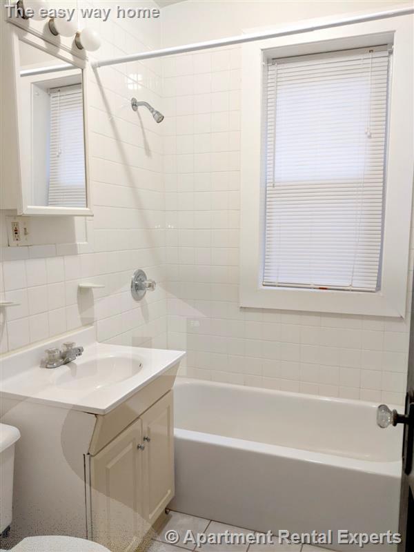 Building Photo - 155 Summer St