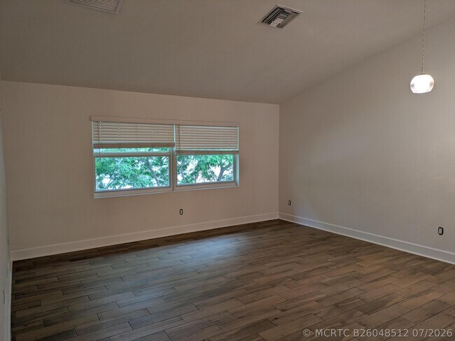 Building Photo - 8718 NW 35th St