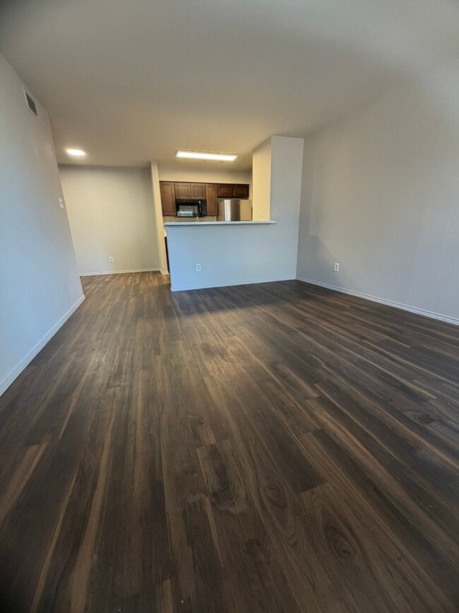 Building Photo - 10001 Westpark Dr