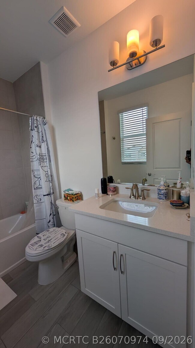 Building Photo - 5011 Beland Dr