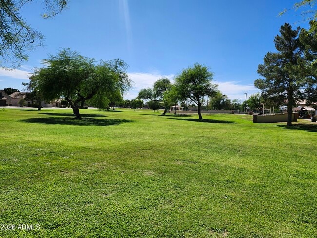Building Photo - 7033 W Irma Ln