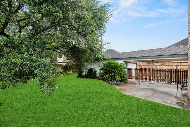 Building Photo - 20231 Brondesbury Dr