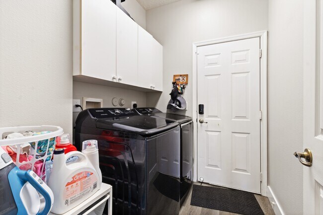 Building Photo - 4166 Wellington Shores Dr