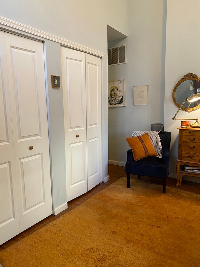 Building Photo - 1422 Wharton St