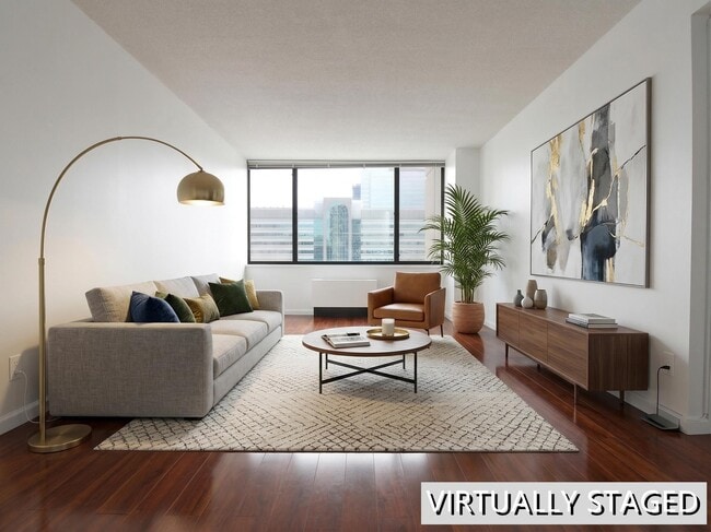 Building Photo - 45 River Dr S