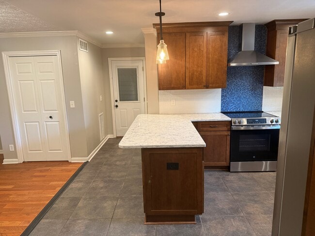 Building Photo - 2374 Stafford Dr