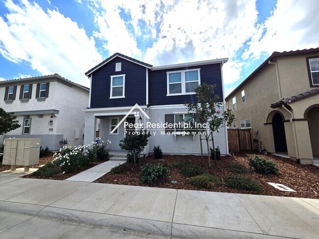 Primary Photo - Only 2 years new. 3-bedrooms in Elk Grove