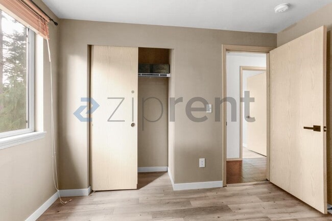 Building Photo - 25760 174th Pl SE