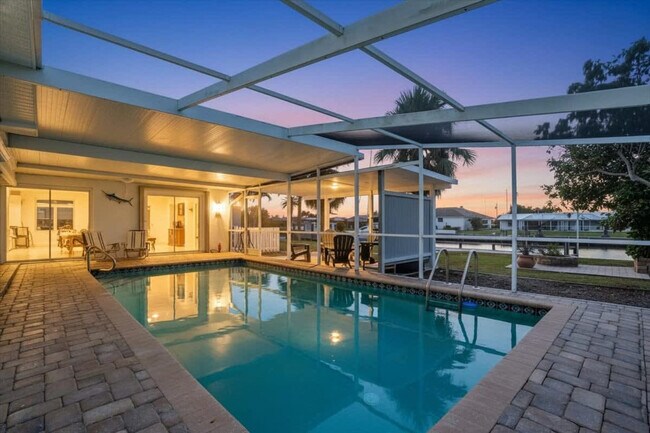 Building Photo - 115 Leland St SE