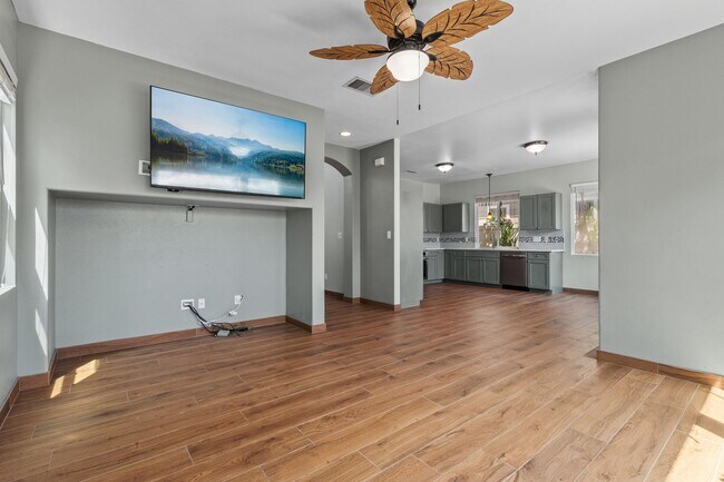 Building Photo - Spacious 4BD/3BA with Solar & Private Yard | Pet-Friendly Home in Ewa Beach