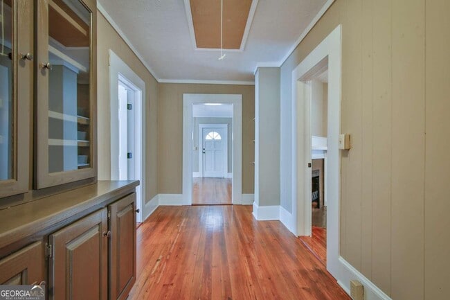 Building Photo - 239 Boulevard