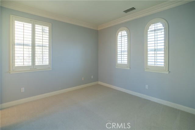 Building Photo - 27591 Manor Hill Rd