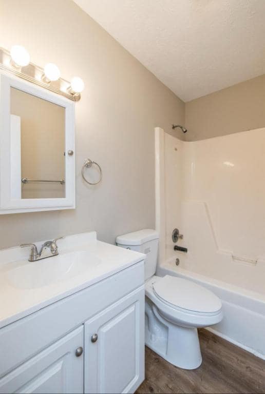 Building Photo - 431 Garden City Dr