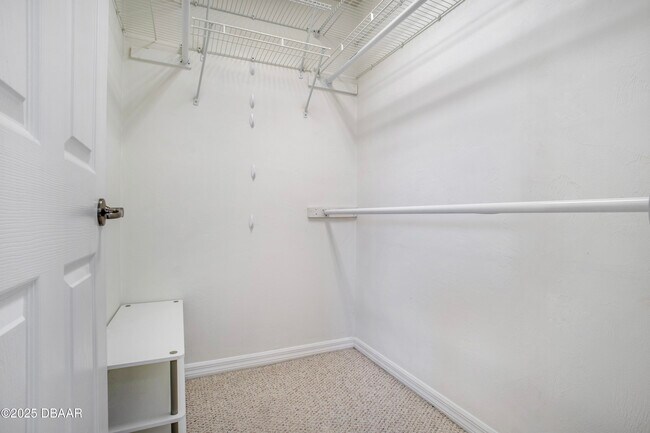 Building Photo - 6115 Sabal Point Cir