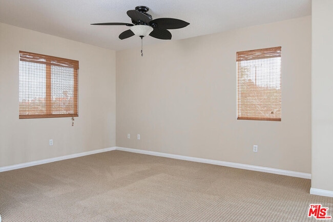 Building Photo - 801 Oceano Dr