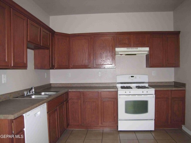 Building Photo - 11975 Diana Candia Ln