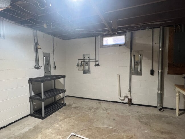 Building Photo - Your New Home