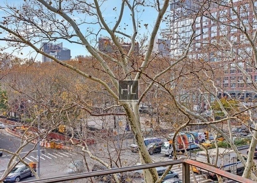 Building Photo - East 1st Street