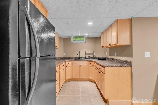 Building Photo - 1 Johnson St