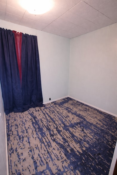 Building Photo - 778 3rd Ave