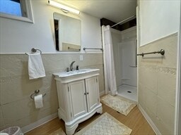 Building Photo - 16 Homestead Ave