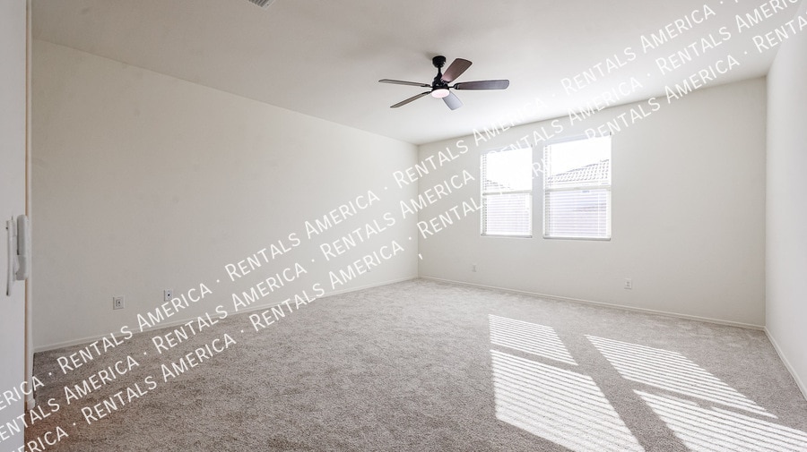 Building Photo - 17175 W Blue Sky Dr