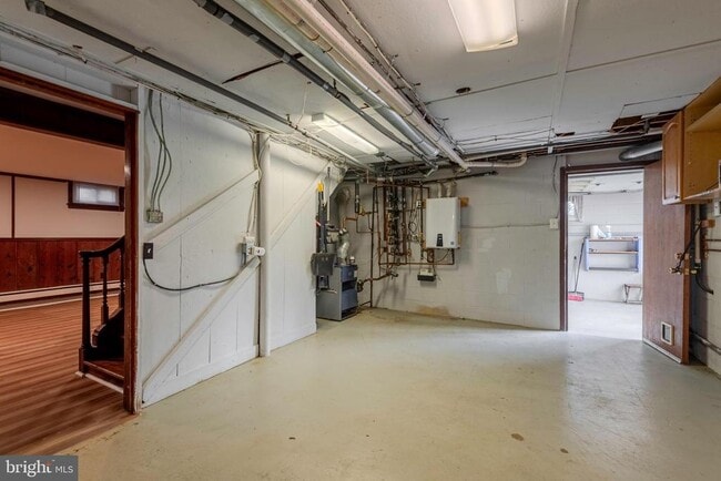 Building Photo - 871 Highland Ave