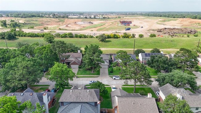 Building Photo - 18838 Appletree Hill Ln