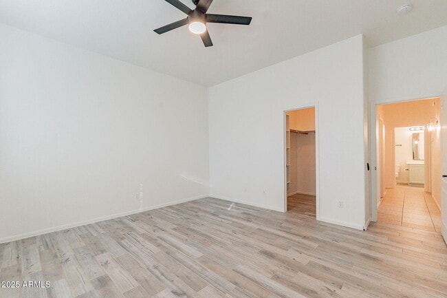 Building Photo - 2353 N Azurite Cir