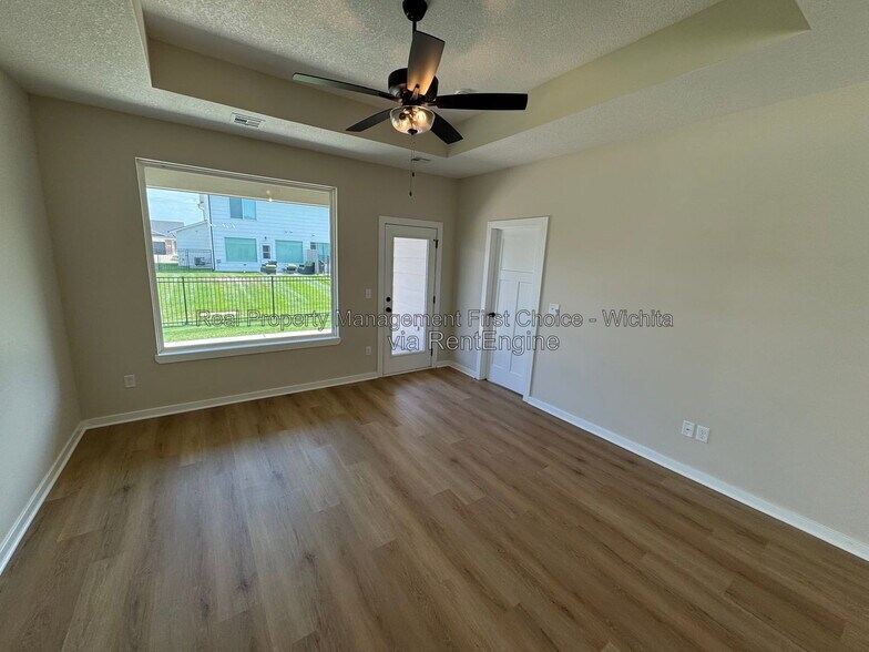 Building Photo - 12465 Blanford St