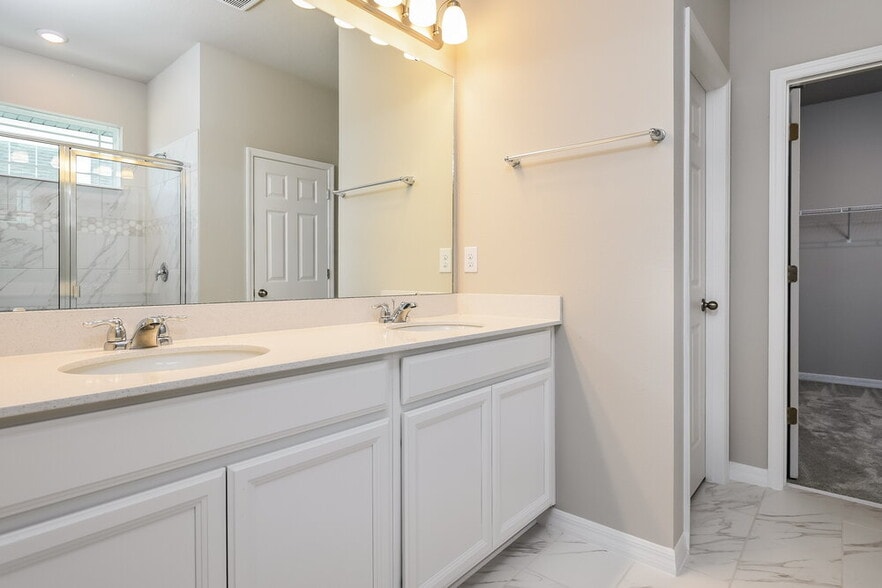 Building Photo - 2335 Raven Rdg Dr