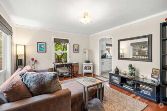 Building Photo - Serene, Artistic Retreat in the Heart of A...