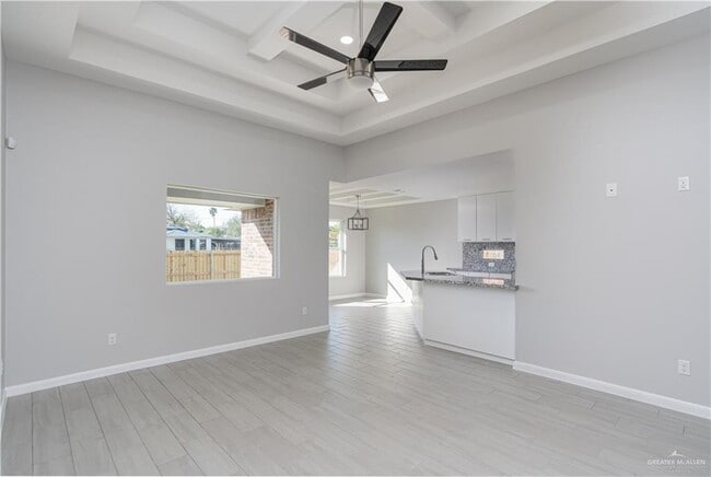 Building Photo - 13 Ginger Ave