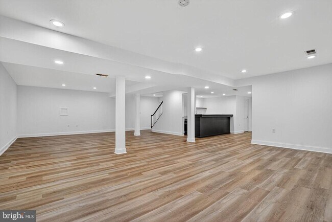 Building Photo - 1179 Ballantrae Ln