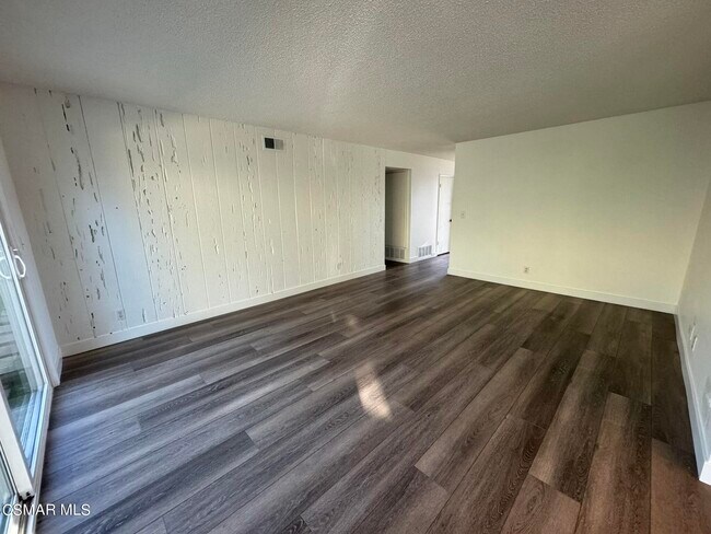 Building Photo - 2261 Birchfield St