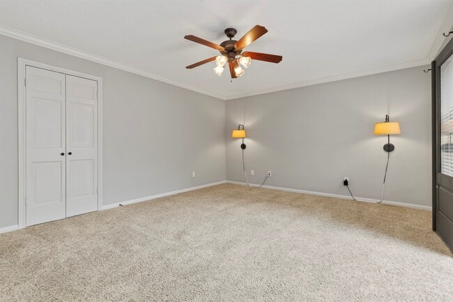 Building Photo - 16210 Chipstead Dr