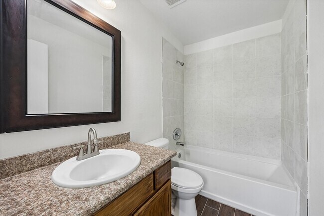 Building Photo - 6106 Settlers Lake Cir E