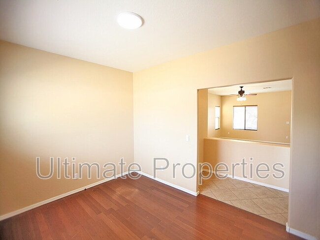 Building Photo - 2334 W Spencer Run