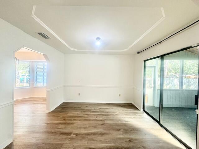 Building Photo - 708 Caribbean Way