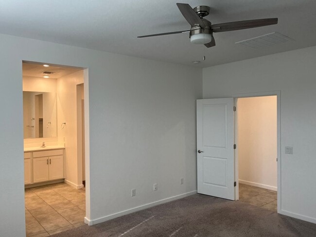 Building Photo - 19915 W Badgett Ln