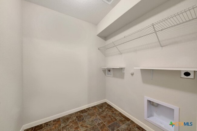 Building Photo - 116 Encina Cove