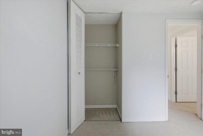 Building Photo - 508 Palmspring Dr