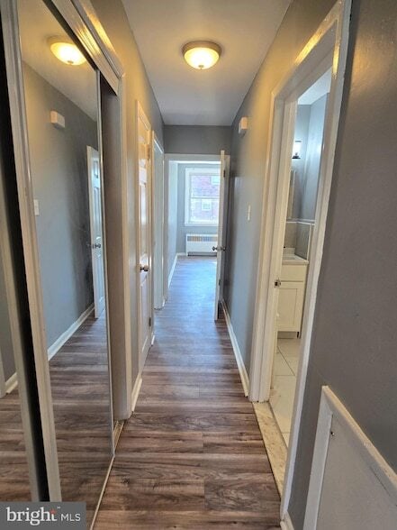 Building Photo - 934 Durard St
