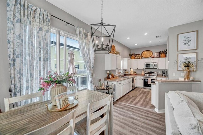 Building Photo - 456 Bayou-Village Dr