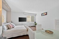 Building Photo - 4515 Willard Ave