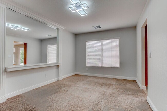 Building Photo - 7769 Tattersall Flag St