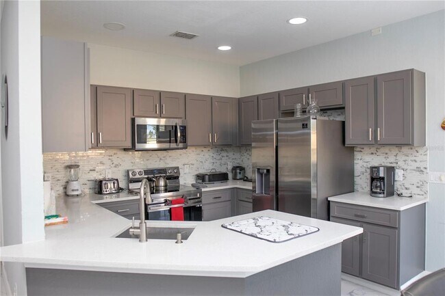 Building Photo - 112 Cypress Pointe Ct