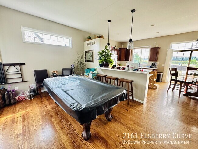 Building Photo - 2161 Elsberry Curv